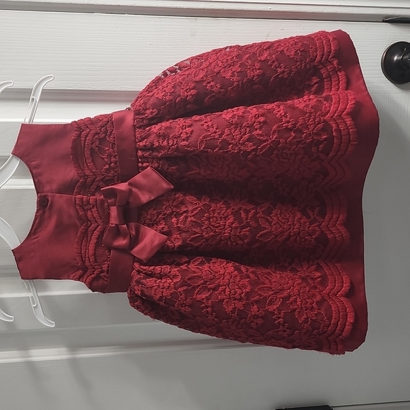 Dress - Picture 4 of 4